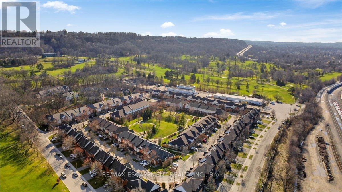 6 - 100 Beddoe Drive, Hamilton, Ontario L8P 4Z2 - Photo 46 - X12964034