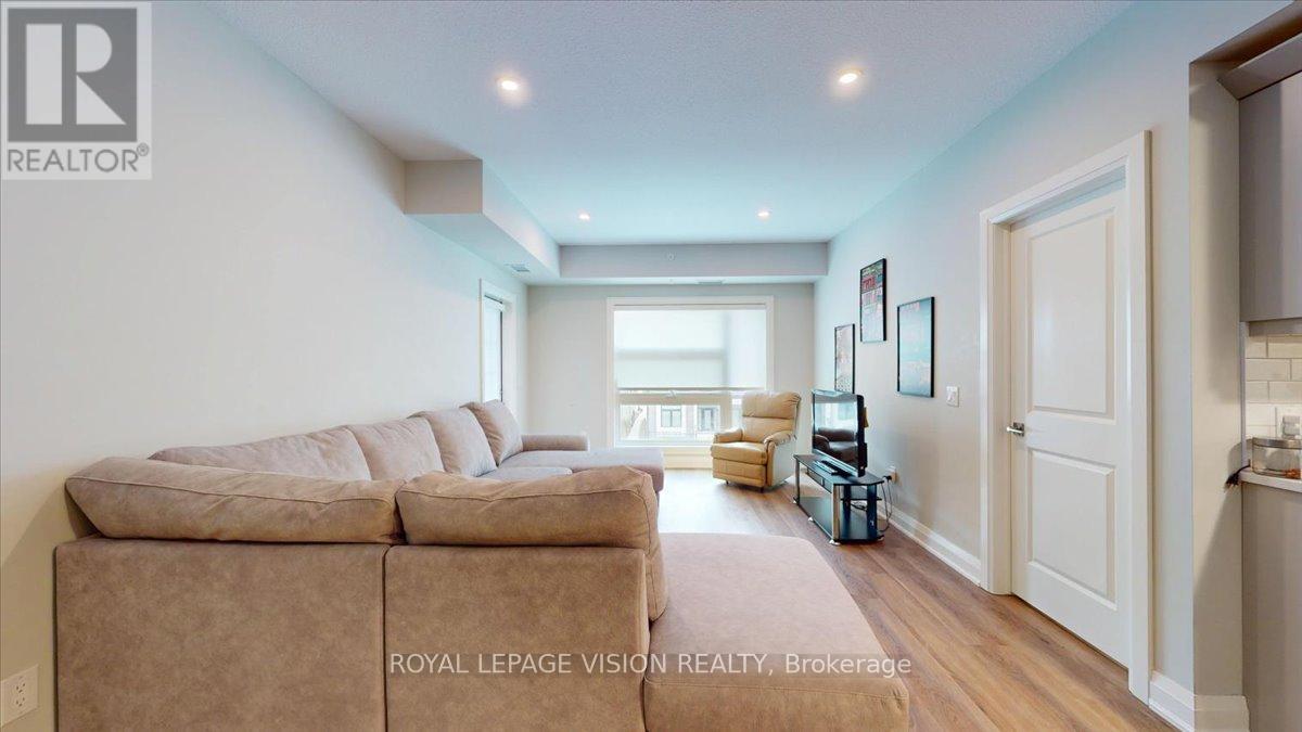 207 - 120 Summersides Boulevard, Pelham, Ontario L0S 1E1 - Photo 9 - X12964062