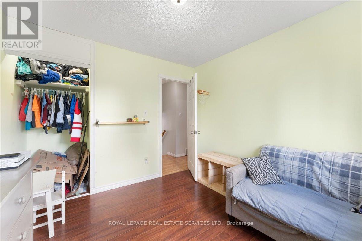 57 Elora Drive, Hamilton, Ontario  L9C 6T4 - Photo 20 - X12964088