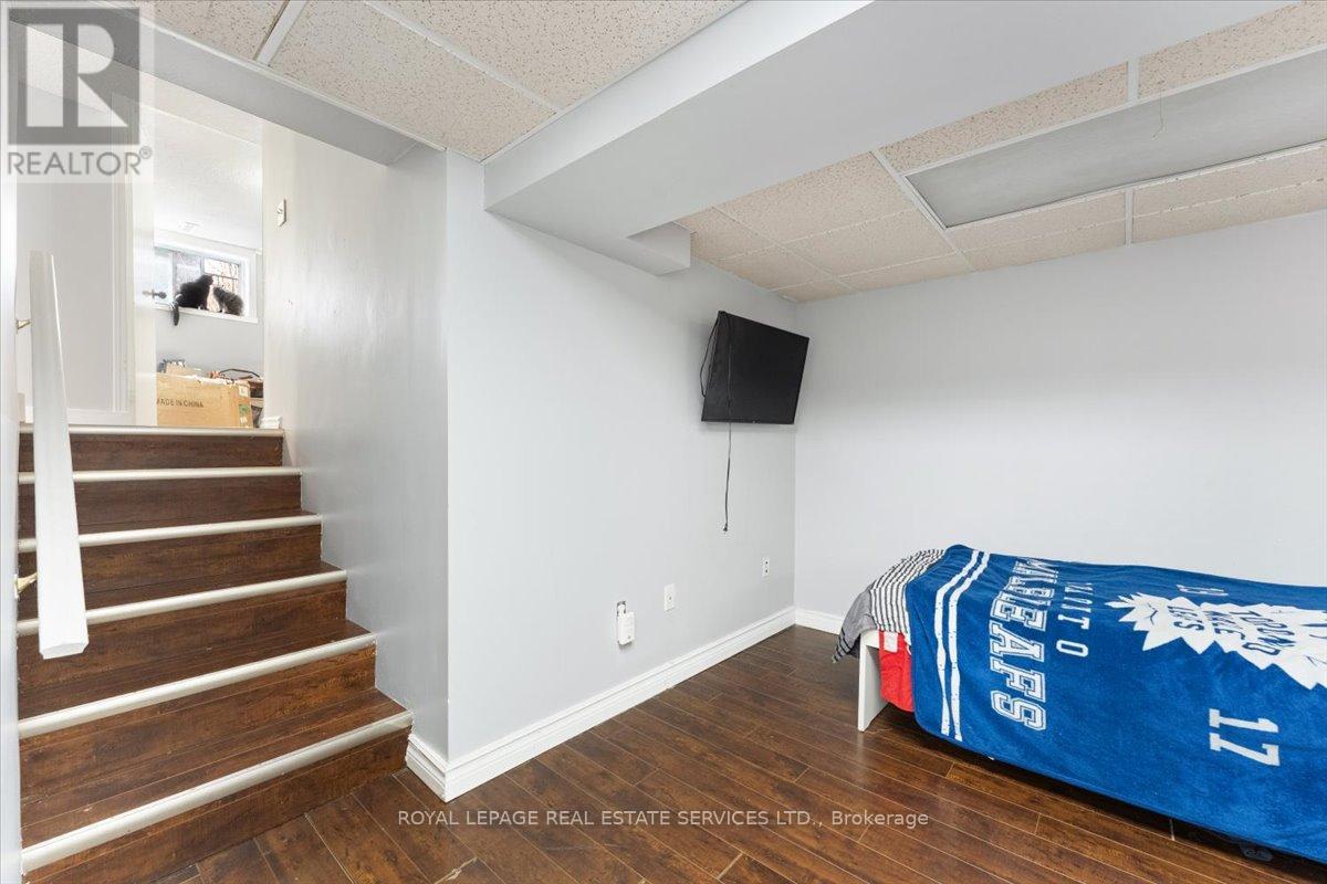 57 Elora Drive, Hamilton, Ontario  L9C 6T4 - Photo 30 - X12964088