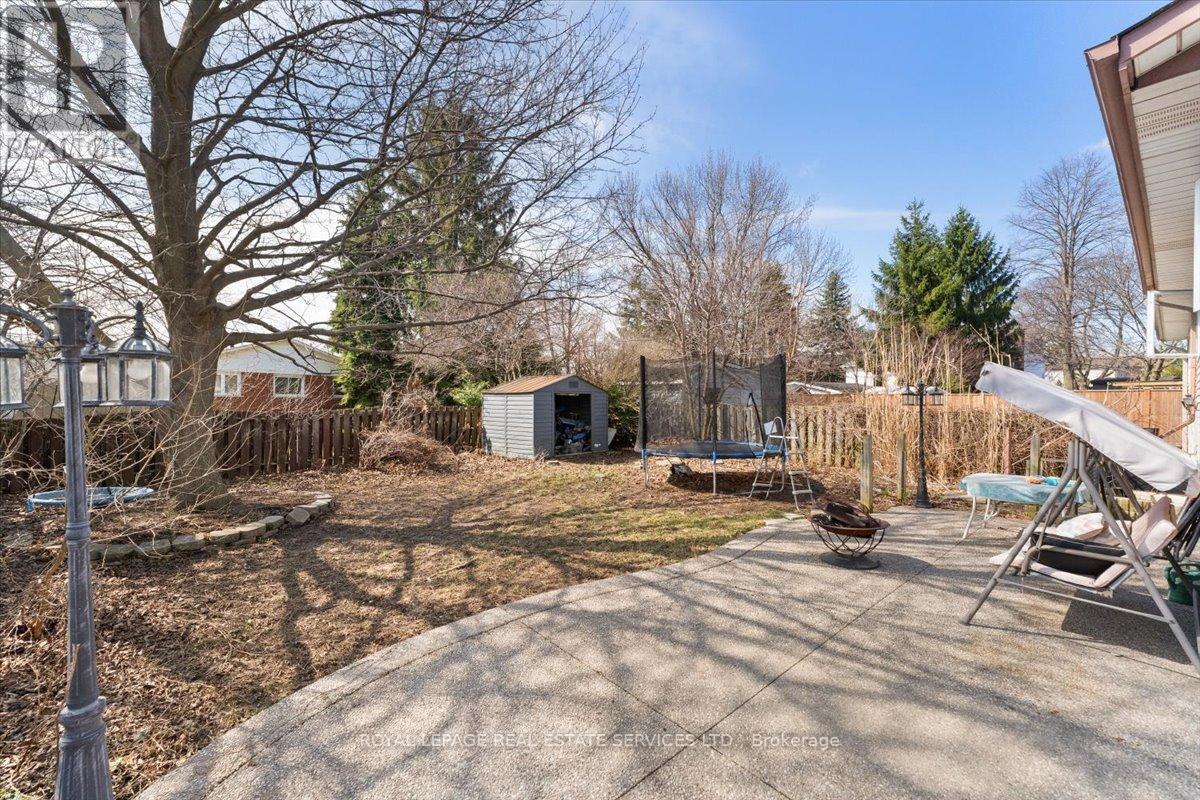 57 Elora Drive, Hamilton, Ontario  L9C 6T4 - Photo 36 - X12964088