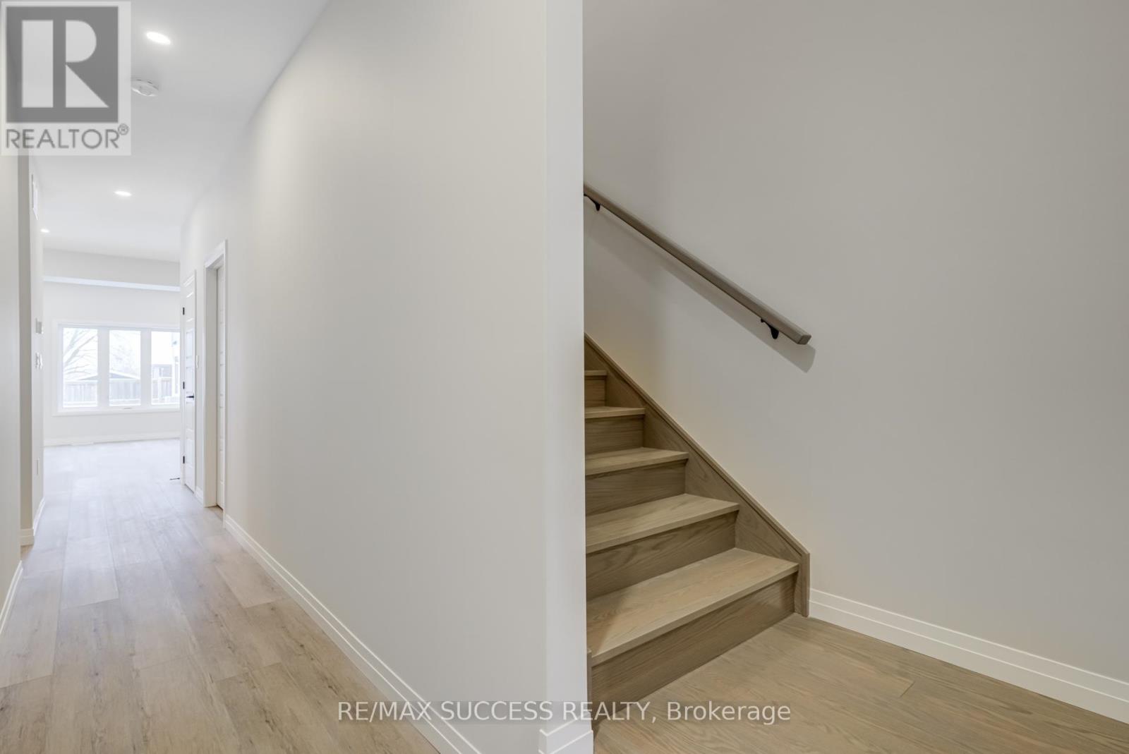 147 Siebert Avenue, Kitchener, Ontario  N2C 2M1 - Photo 23 - X12964138