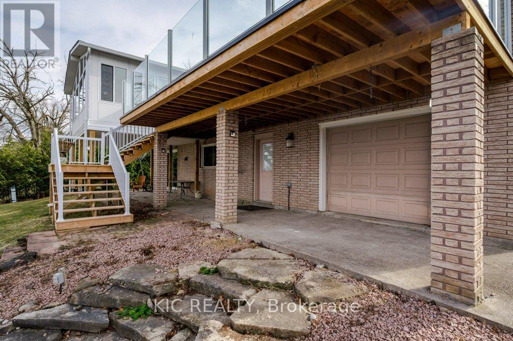 1247 Gail Park Drive, Selwyn, Ontario  K0L 1T0 - Photo 44 - X12964144