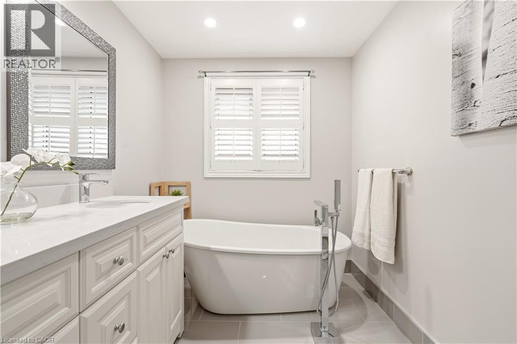 542 Jerseyville Road W, Ancaster, Ontario  L9G 3L5 - Photo 24 - 40816327