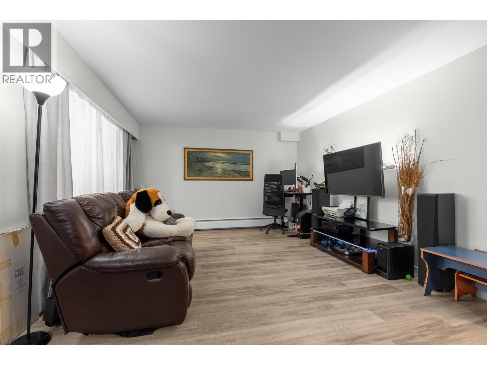 101 515 Eleventh Street, New Westminster, British Columbia  V3M 4G4 - Photo 6 - R3107283