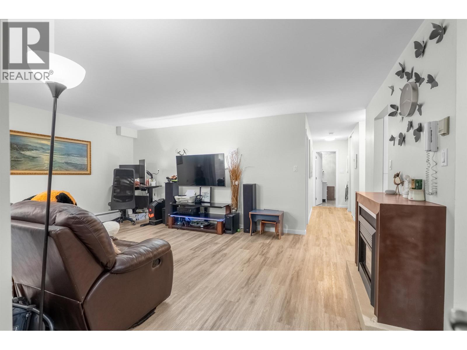 101 515 Eleventh Street, New Westminster, British Columbia  V3M 4G4 - Photo 8 - R3107283