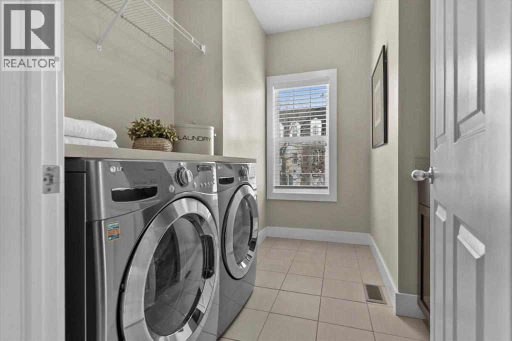 2833 Dallaire Avenue Sw, Calgary, Alberta  T3E 7T2 - Photo 24 - A2278595