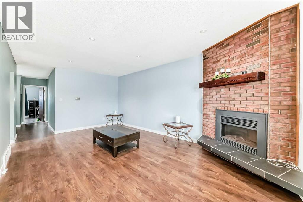 52a Queen Alexandra Close SE, Calgary, Alberta  T2J 3P8 - Photo 11 - A2286786