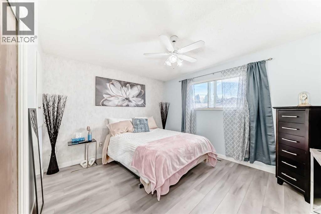 52a Queen Alexandra Close SE, Calgary, Alberta  T2J 3P8 - Photo 17 - A2286786