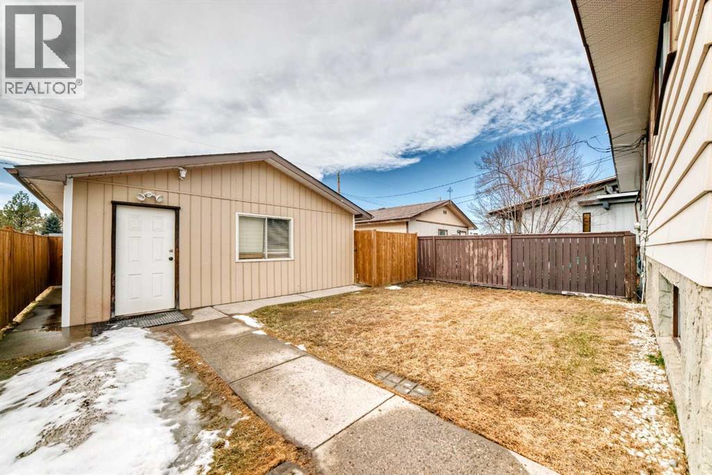 52a Queen Alexandra Close SE, Calgary, Alberta  T2J 3P8 - Photo 36 - A2286786