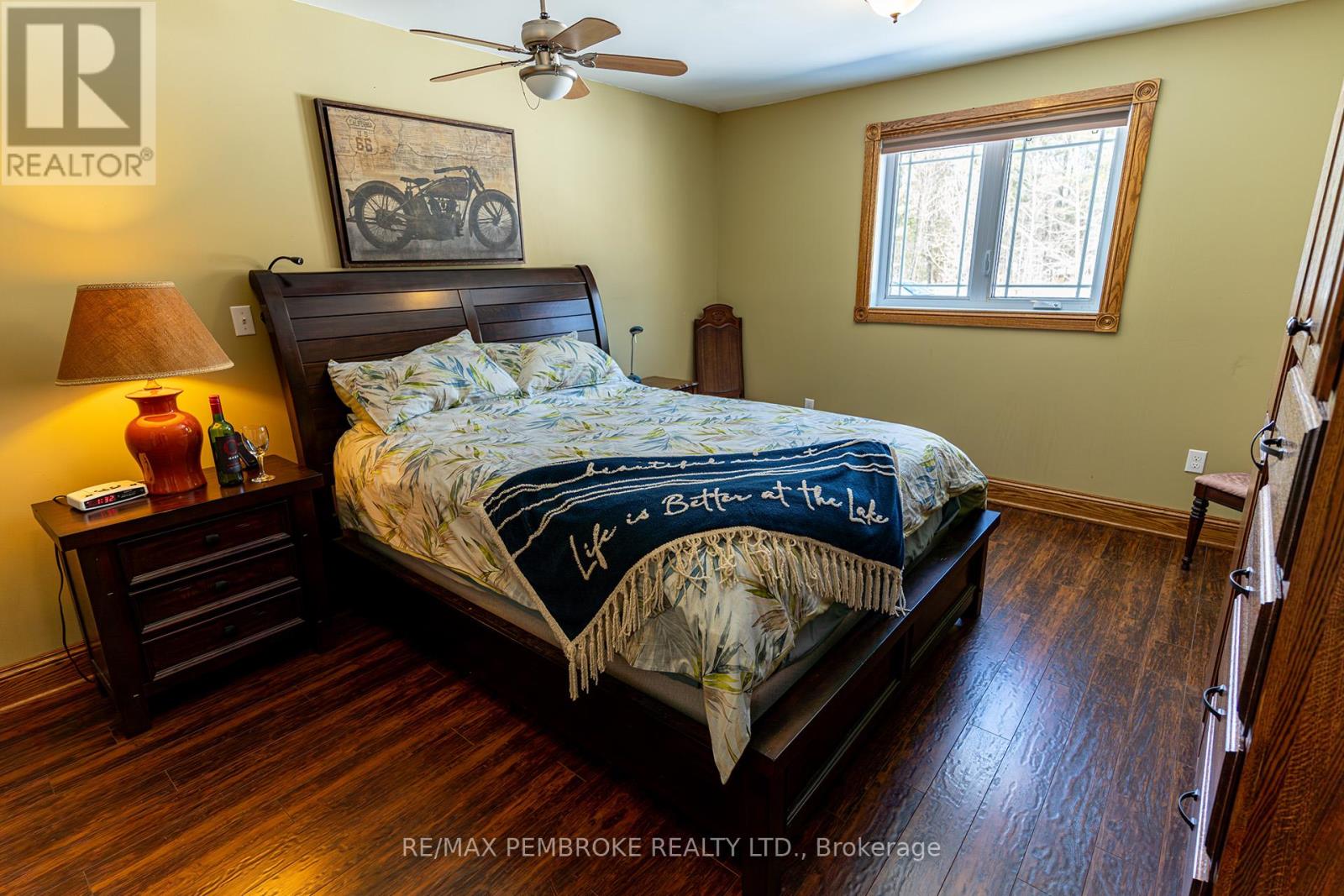 1718 Black Bay Road, Petawawa, Ontario  K8H 2W8 - Photo 17 - X12964222