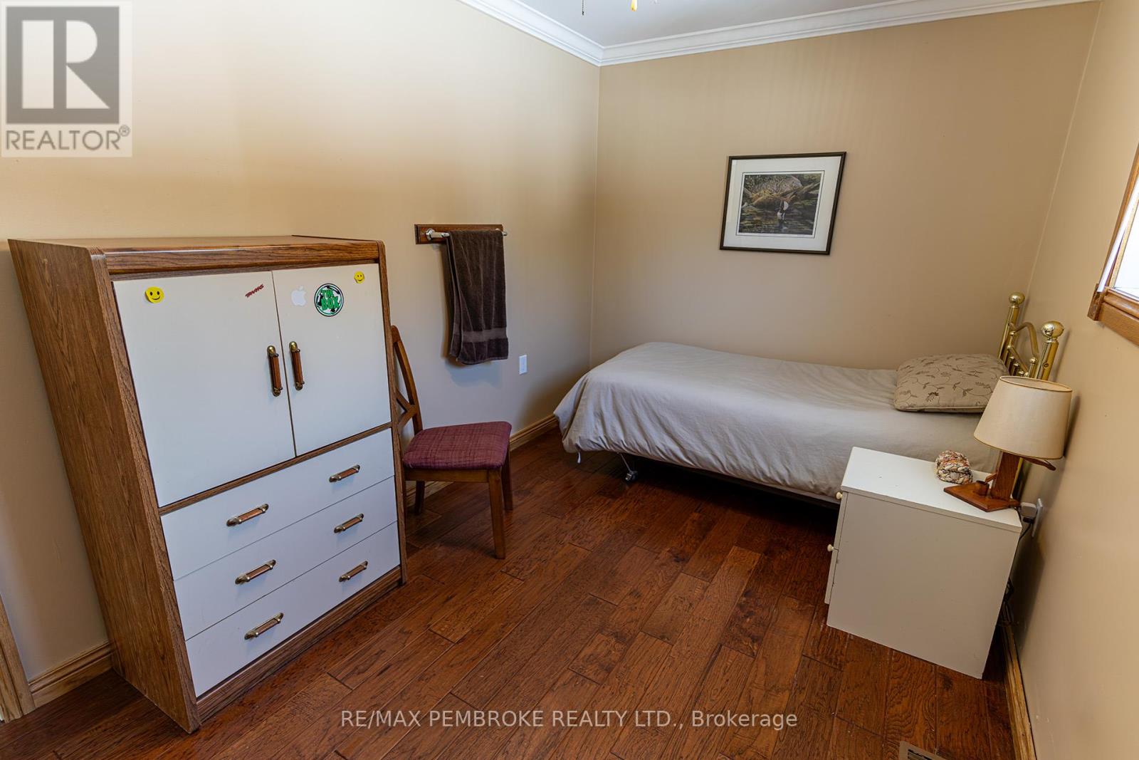 1718 Black Bay Road, Petawawa, Ontario  K8H 2W8 - Photo 24 - X12964222