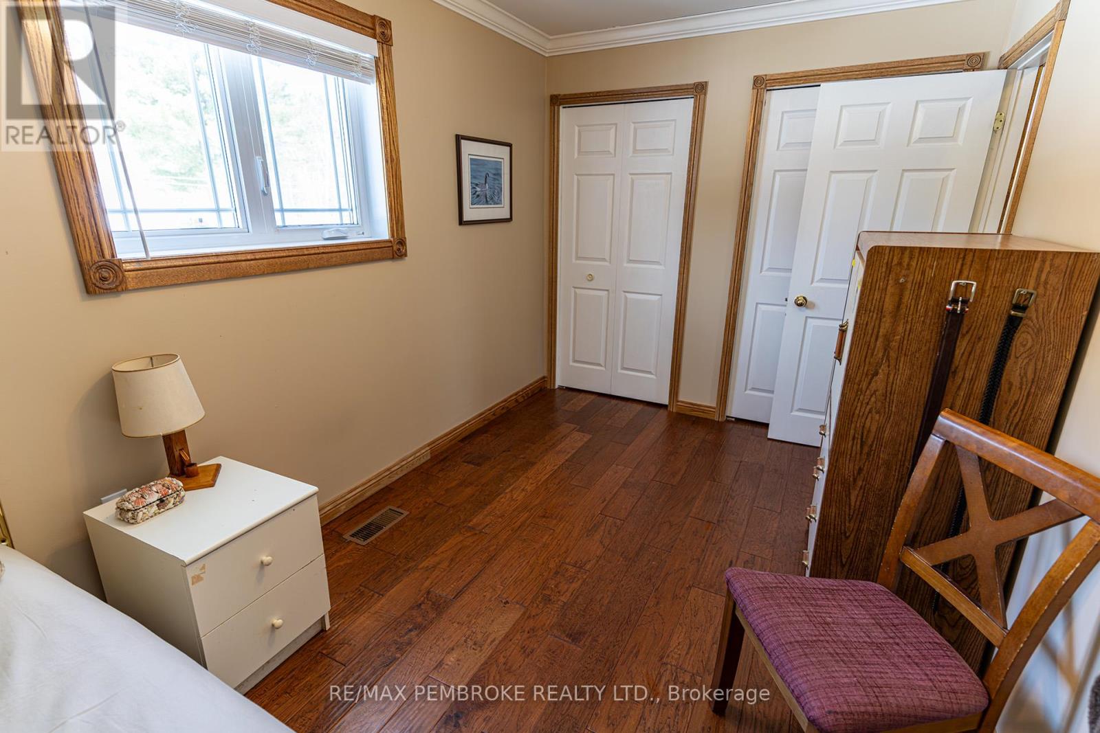 1718 Black Bay Road, Petawawa, Ontario  K8H 2W8 - Photo 25 - X12964222