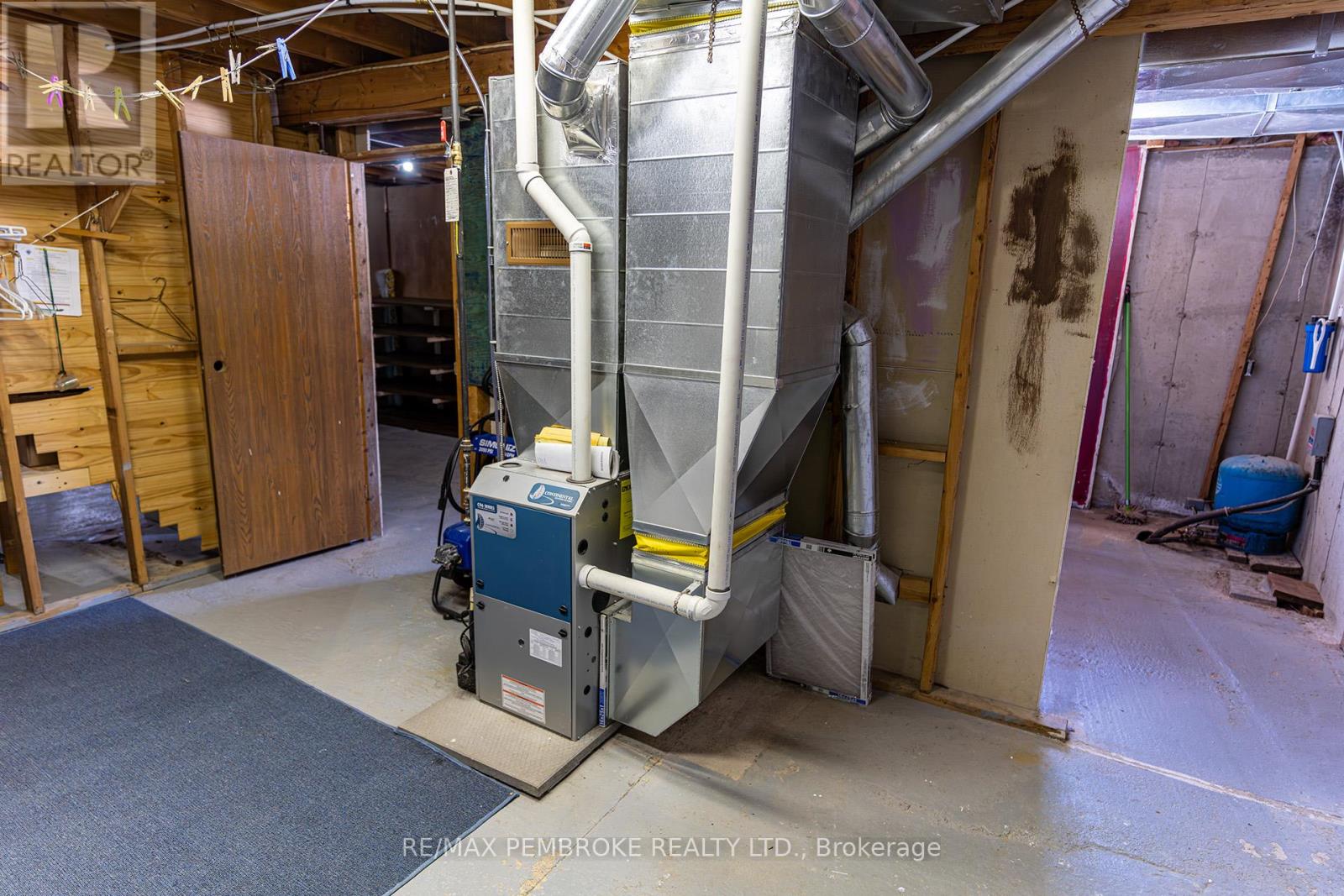 1718 Black Bay Road, Petawawa, Ontario  K8H 2W8 - Photo 32 - X12964222