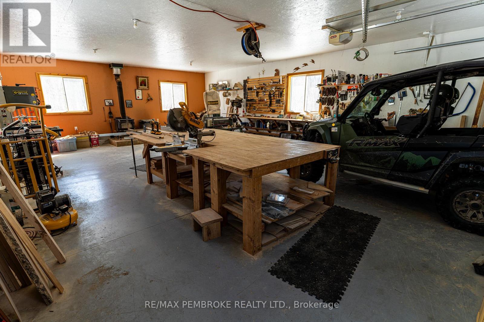 1718 Black Bay Road, Petawawa, Ontario  K8H 2W8 - Photo 37 - X12964222