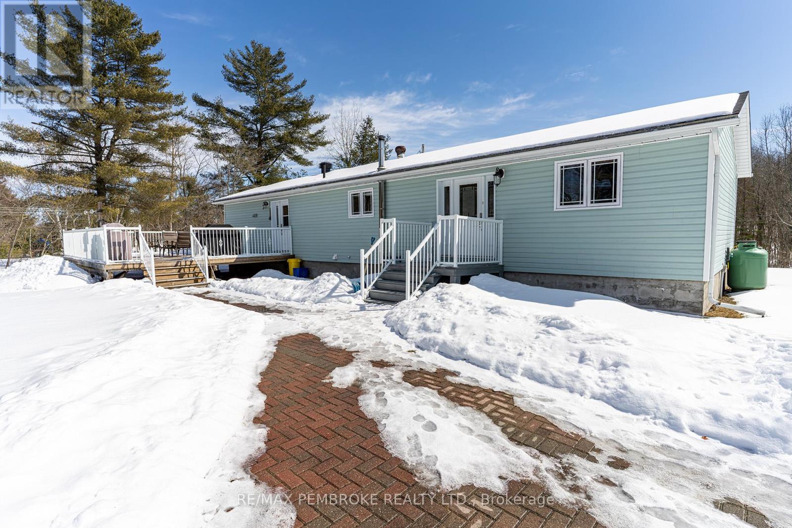 1718 Black Bay Road, Petawawa, Ontario  K8H 2W8 - Photo 45 - X12964222