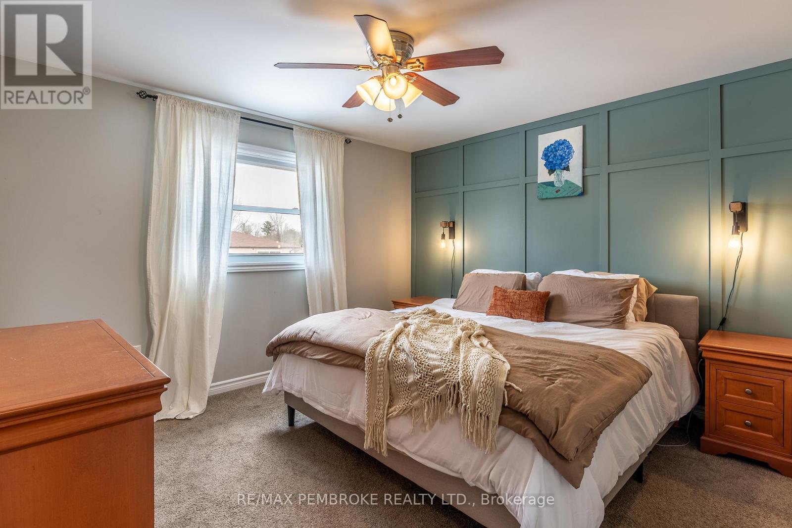 17 Dustin Drive, Petawawa, Ontario  K8H 0G3 - Photo 23 - X12964244