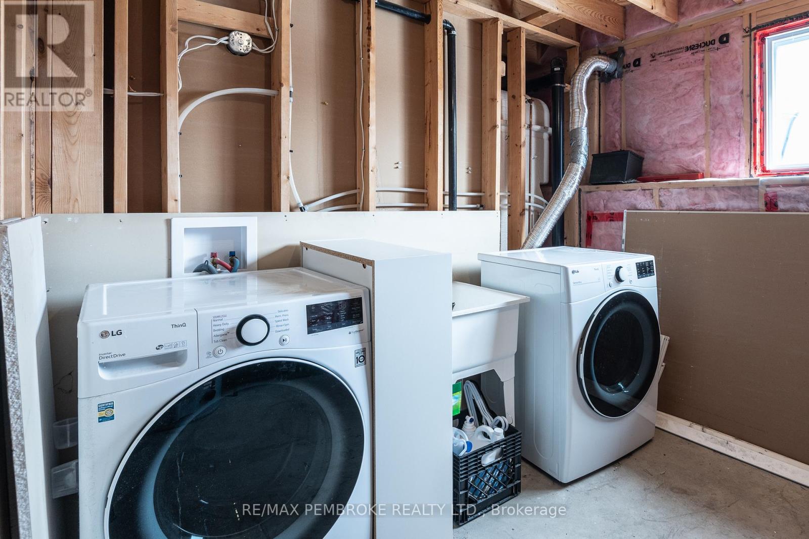 17 Dustin Drive, Petawawa, Ontario  K8H 0G3 - Photo 40 - X12964244