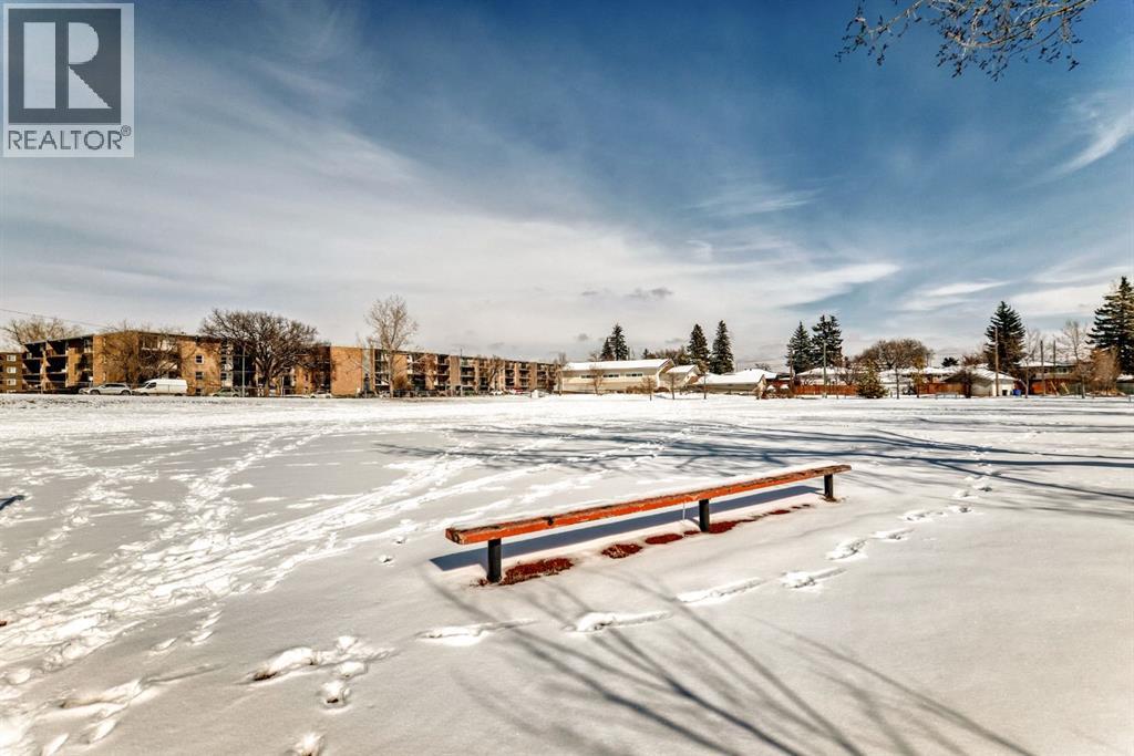 19 Meadowview Road SW, Calgary, Alberta  T2V 1V9 - Photo 45 - A2299309