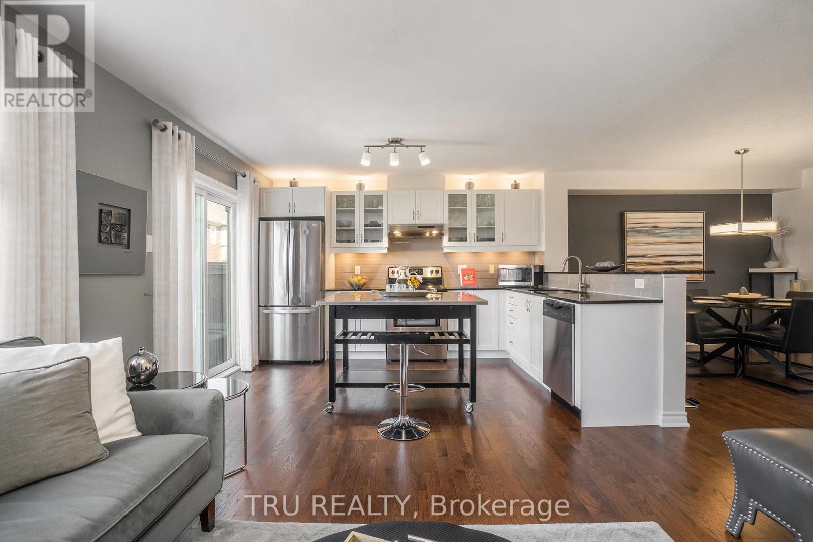 567 Millars Sound Way, Ottawa, Ontario  K2J 6K5 - Photo 14 - X12964236