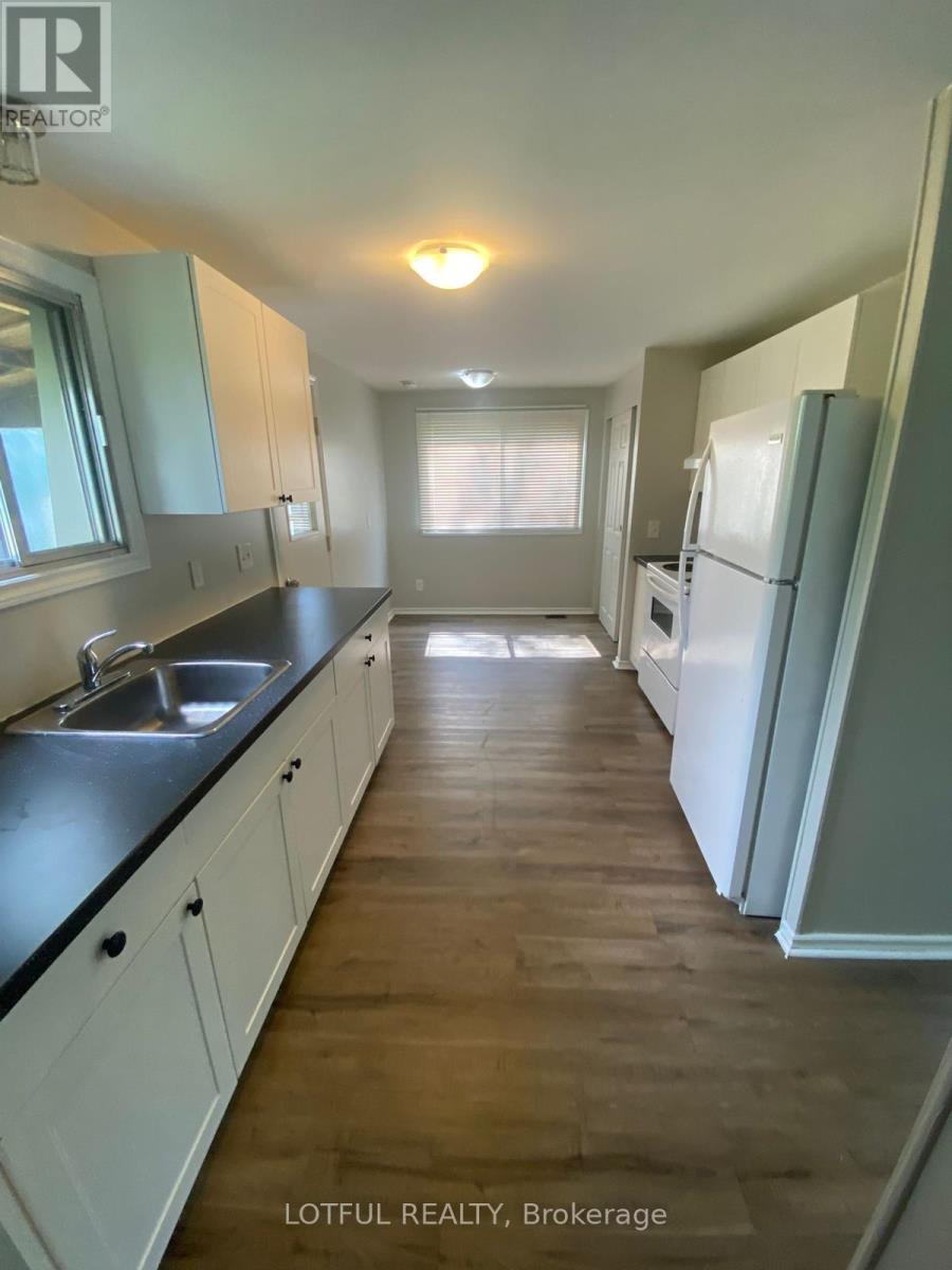 7594 Flewellyn Road, Ottawa, Ontario  K2S 1B6 - Photo 5 - X12964306