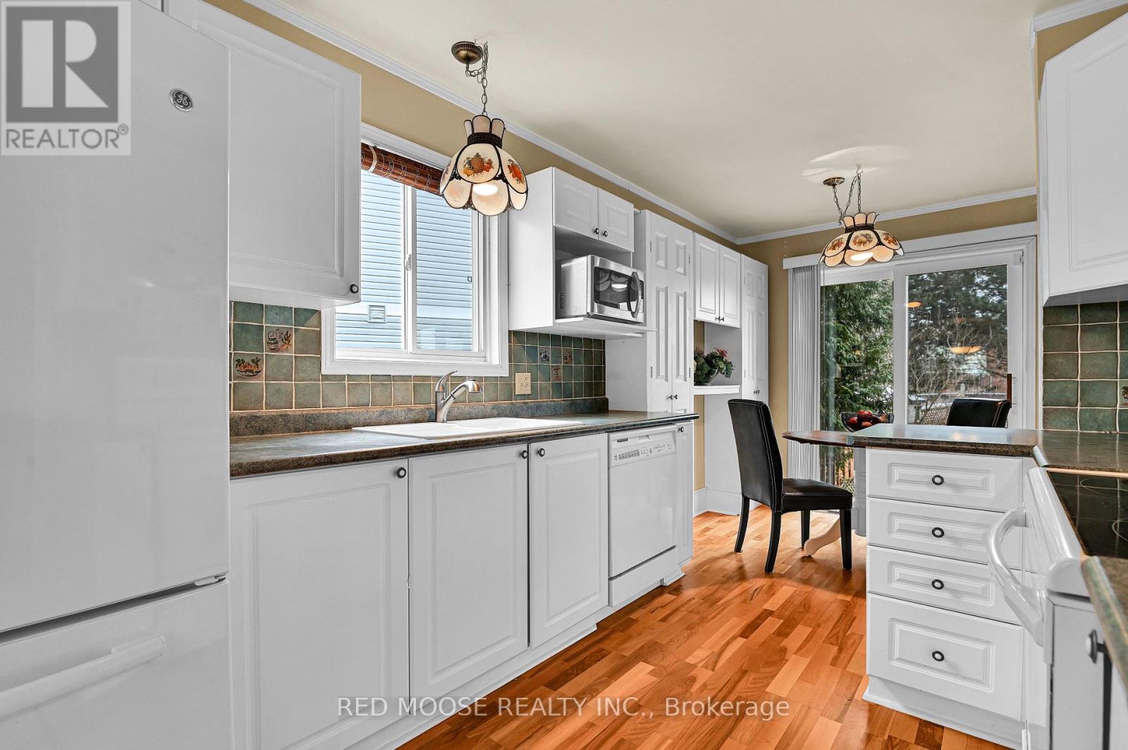 1572 Duplante Avenue, Ottawa, Ontario  K4A 3Z2 - Photo 13 - X12964448