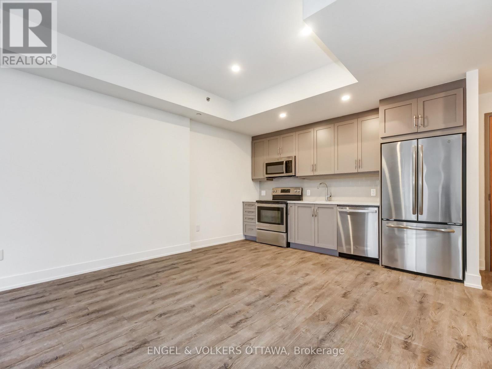 302 - 280 Crichton Street, Ottawa, Ontario  K1M 1W4 - Photo 14 - X12964640