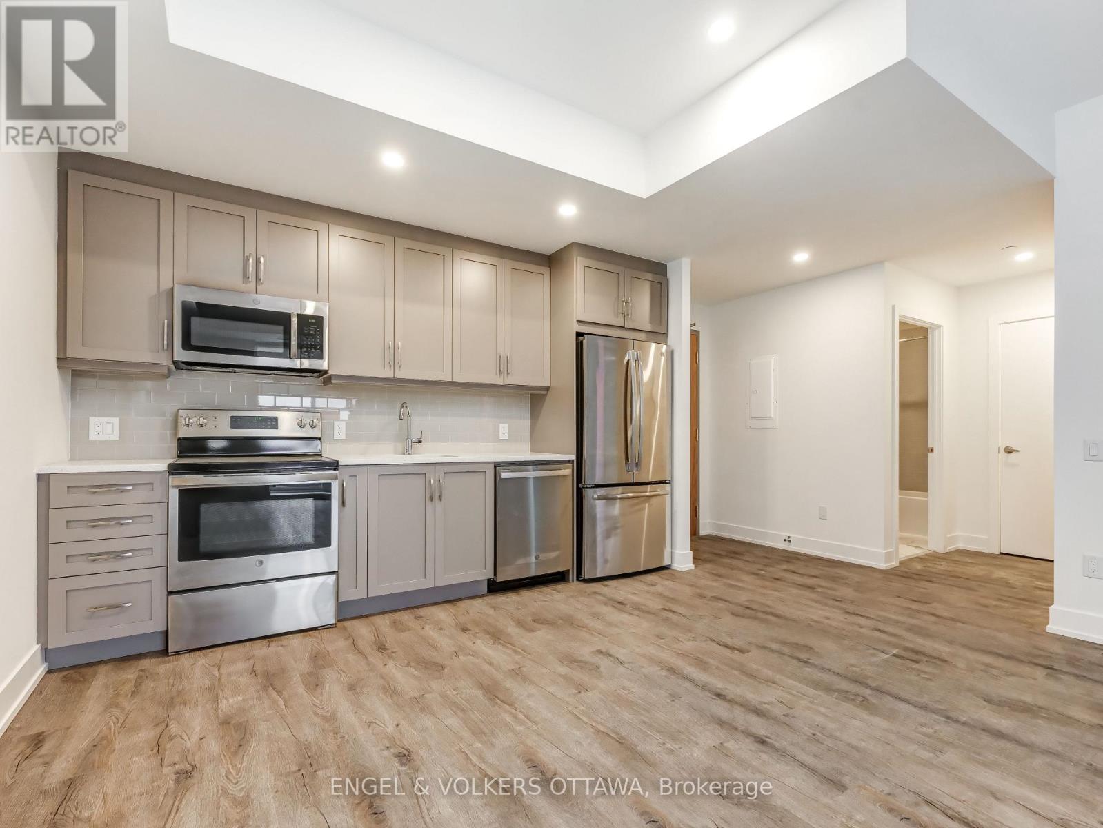 302 - 280 Crichton Street, Ottawa, Ontario  K1M 1W4 - Photo 15 - X12964640