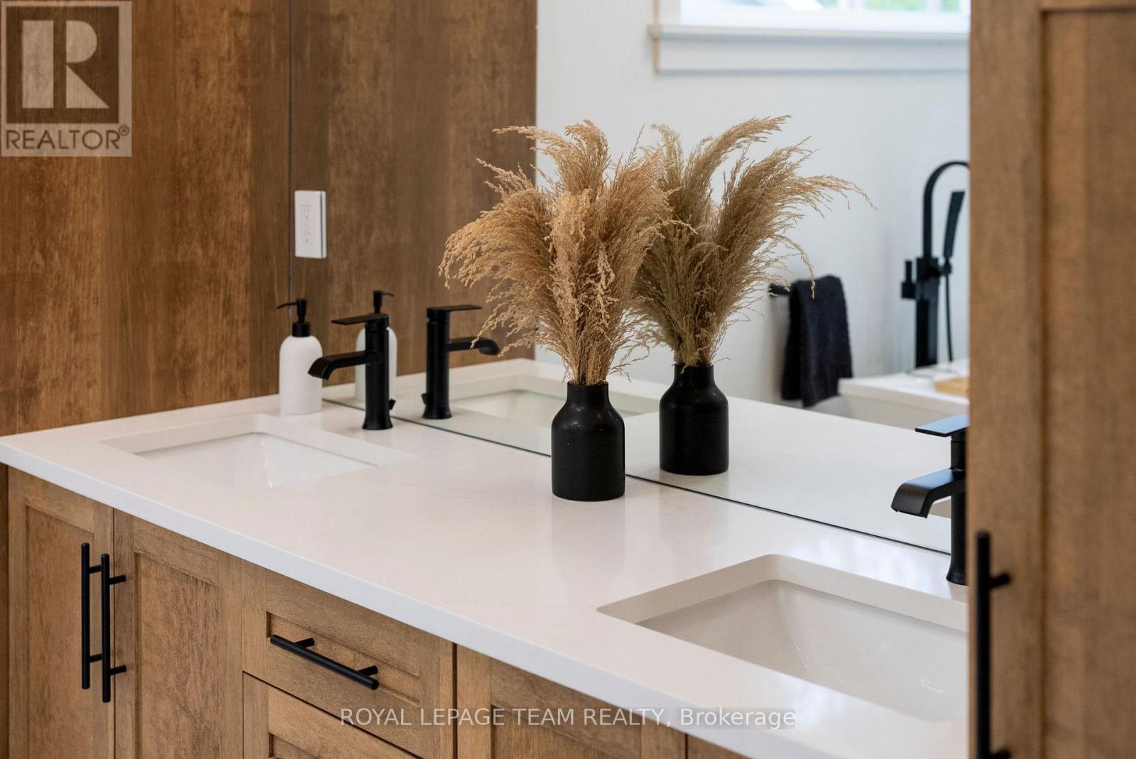 108 Royal Troon Lane, Ottawa, Ontario  K0A 1T0 - Photo 19 - X12964702