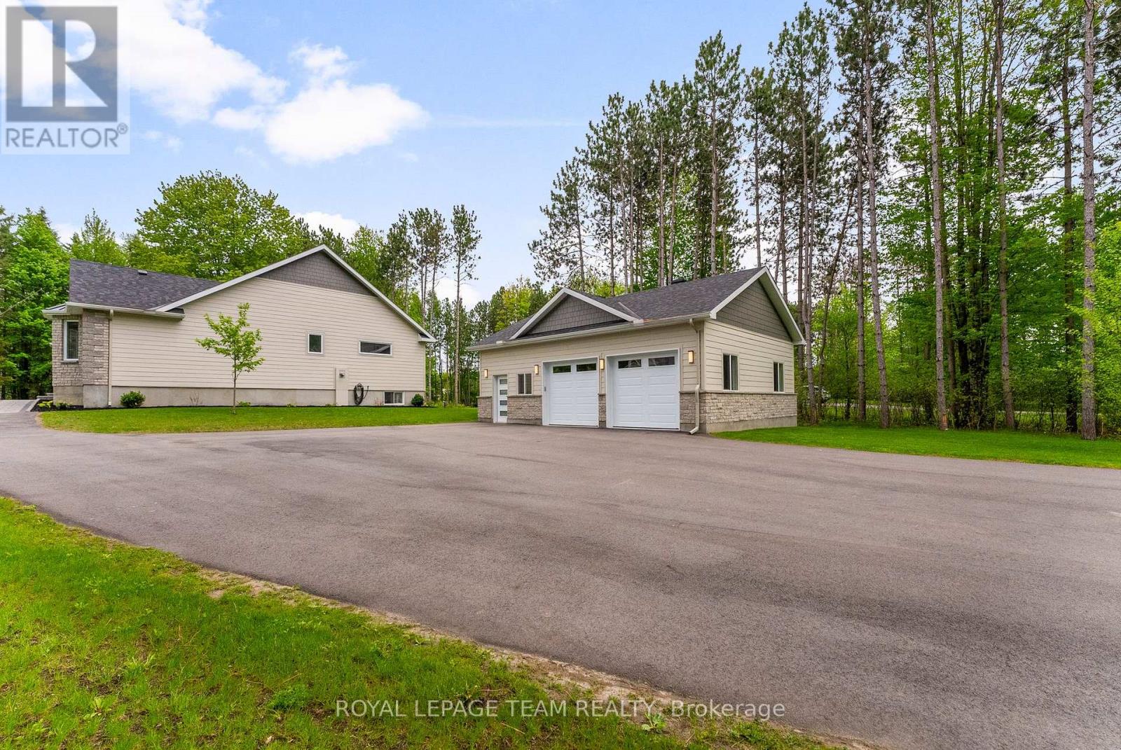 108 Royal Troon Lane, Ottawa, Ontario  K0A 1T0 - Photo 38 - X12964702