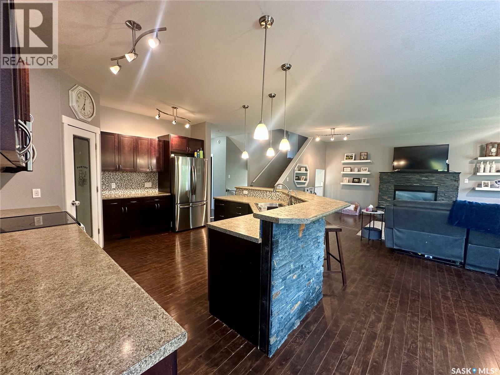 205 Roberts Avenue, Canora, Saskatchewan  S0A 0L0 - Photo 9 - SK032223