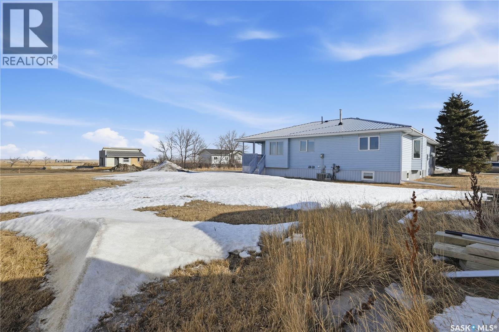 681 Canada Street, Central Butte, Saskatchewan  S0H 0T0 - Photo 46 - SK032097