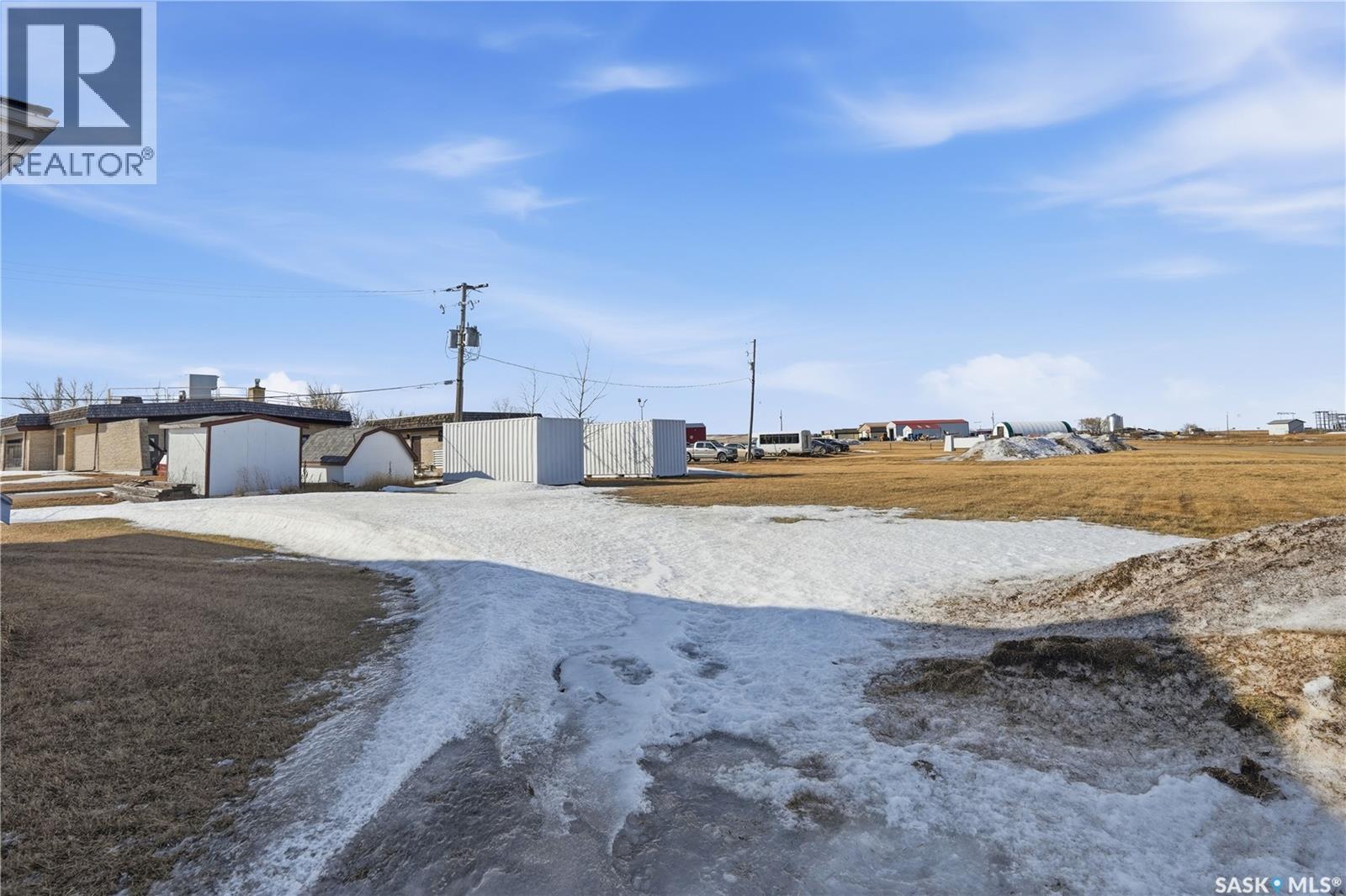 681 Canada Street, Central Butte, Saskatchewan  S0H 0T0 - Photo 49 - SK032097
