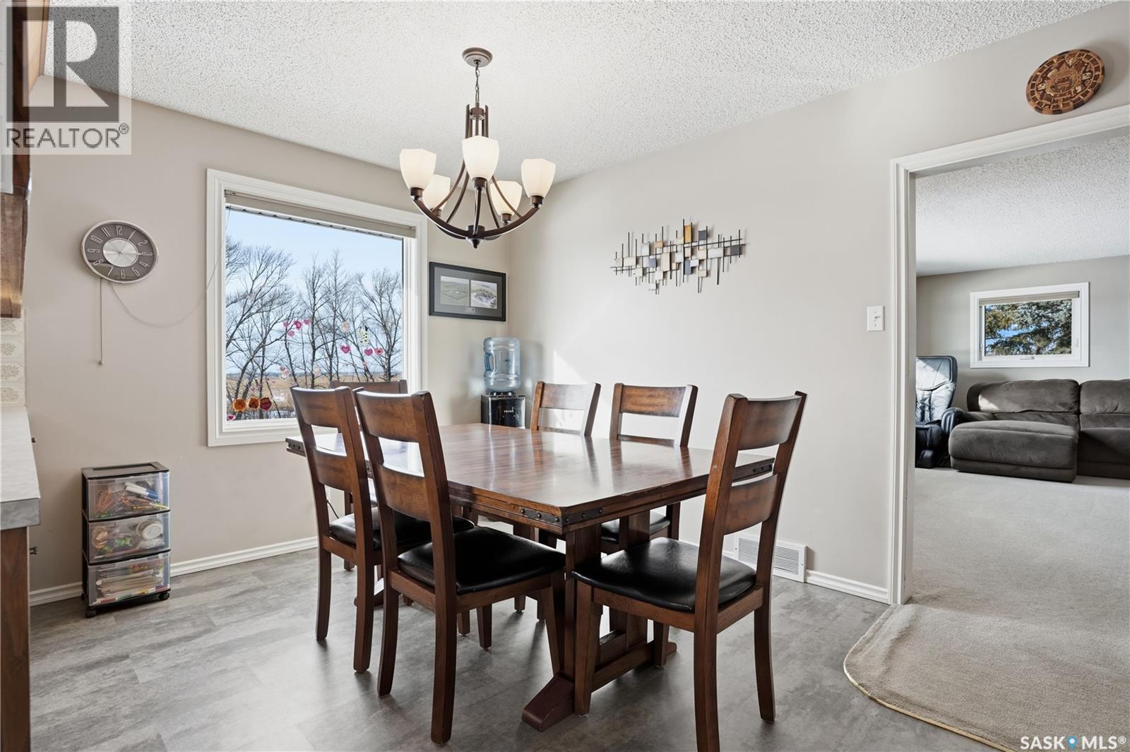 Hallborg Acreage, Chaplin Rm No. 164, Saskatchewan  S0H 0V0 - Photo 10 - SK032011