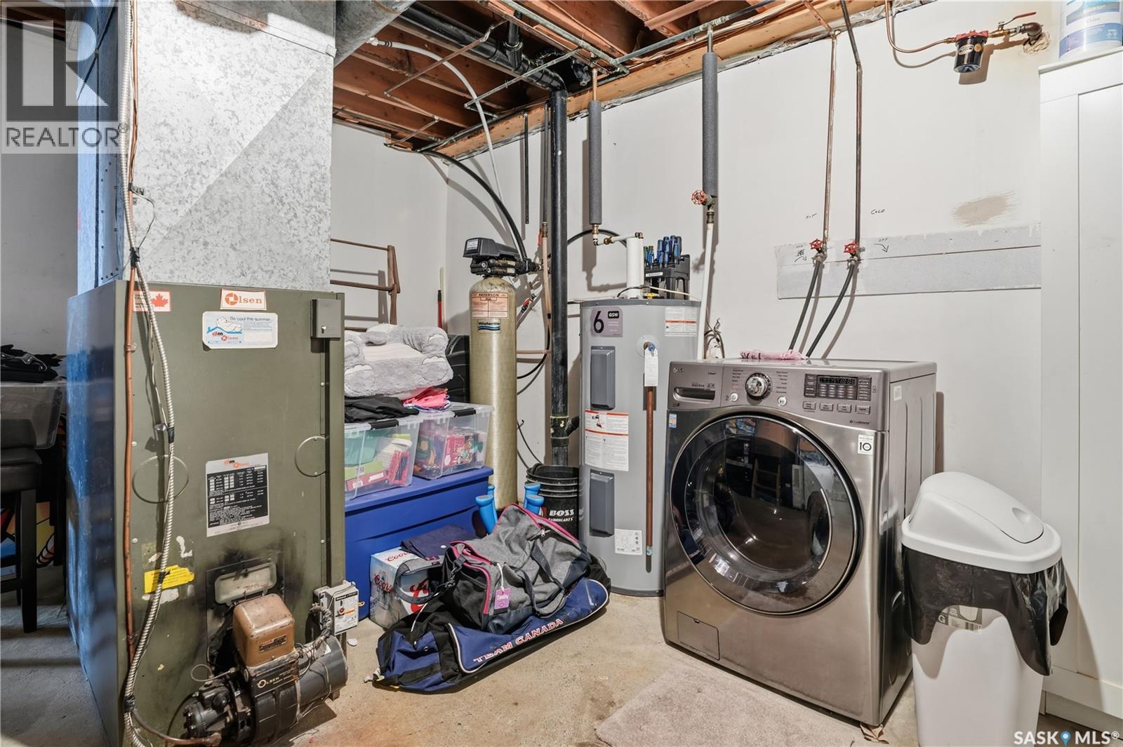 Hallborg Acreage, Chaplin Rm No. 164, Saskatchewan  S0H 0V0 - Photo 34 - SK032011