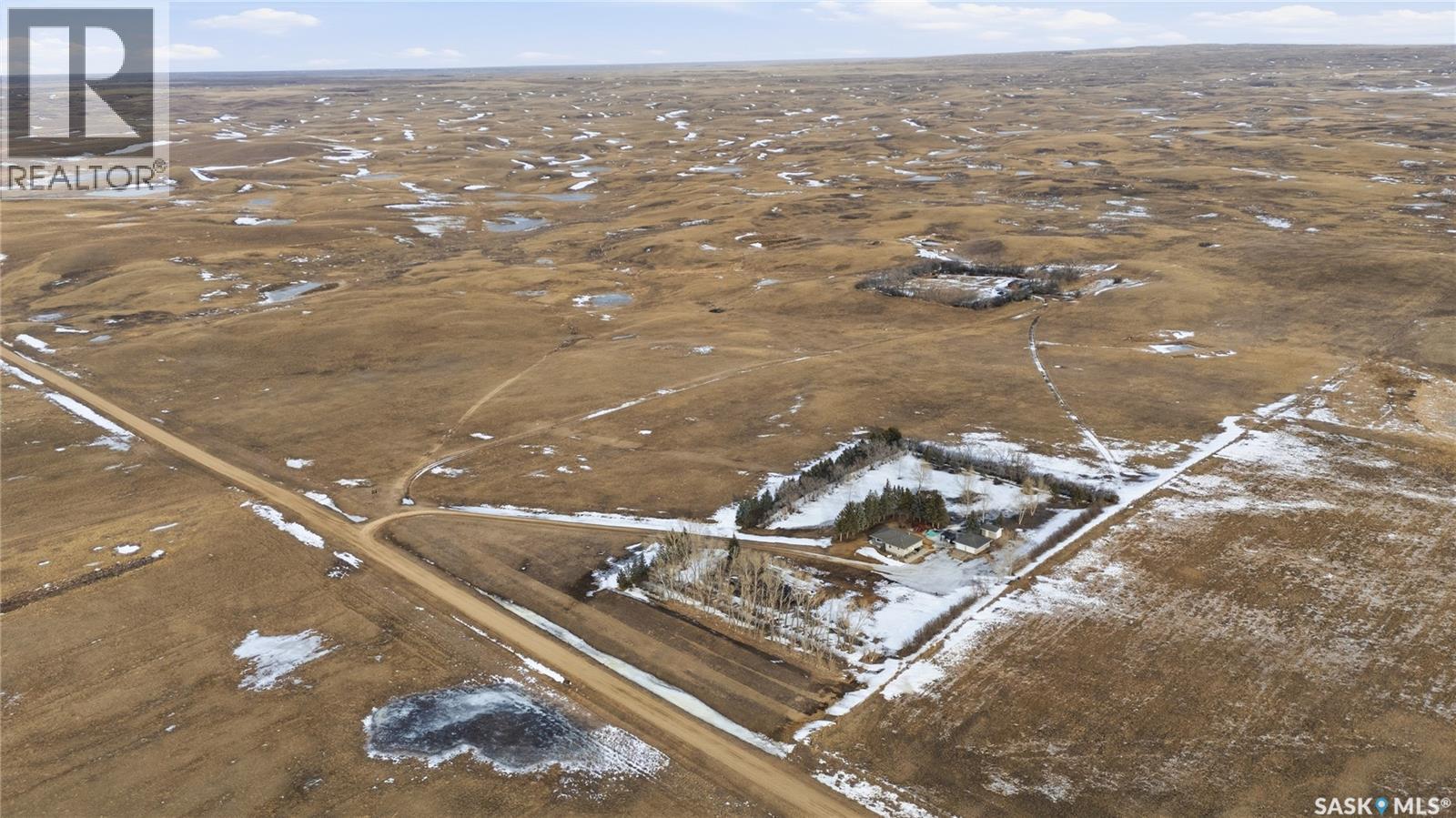 Hallborg Acreage, Chaplin Rm No. 164, Saskatchewan  S0H 0V0 - Photo 46 - SK032011