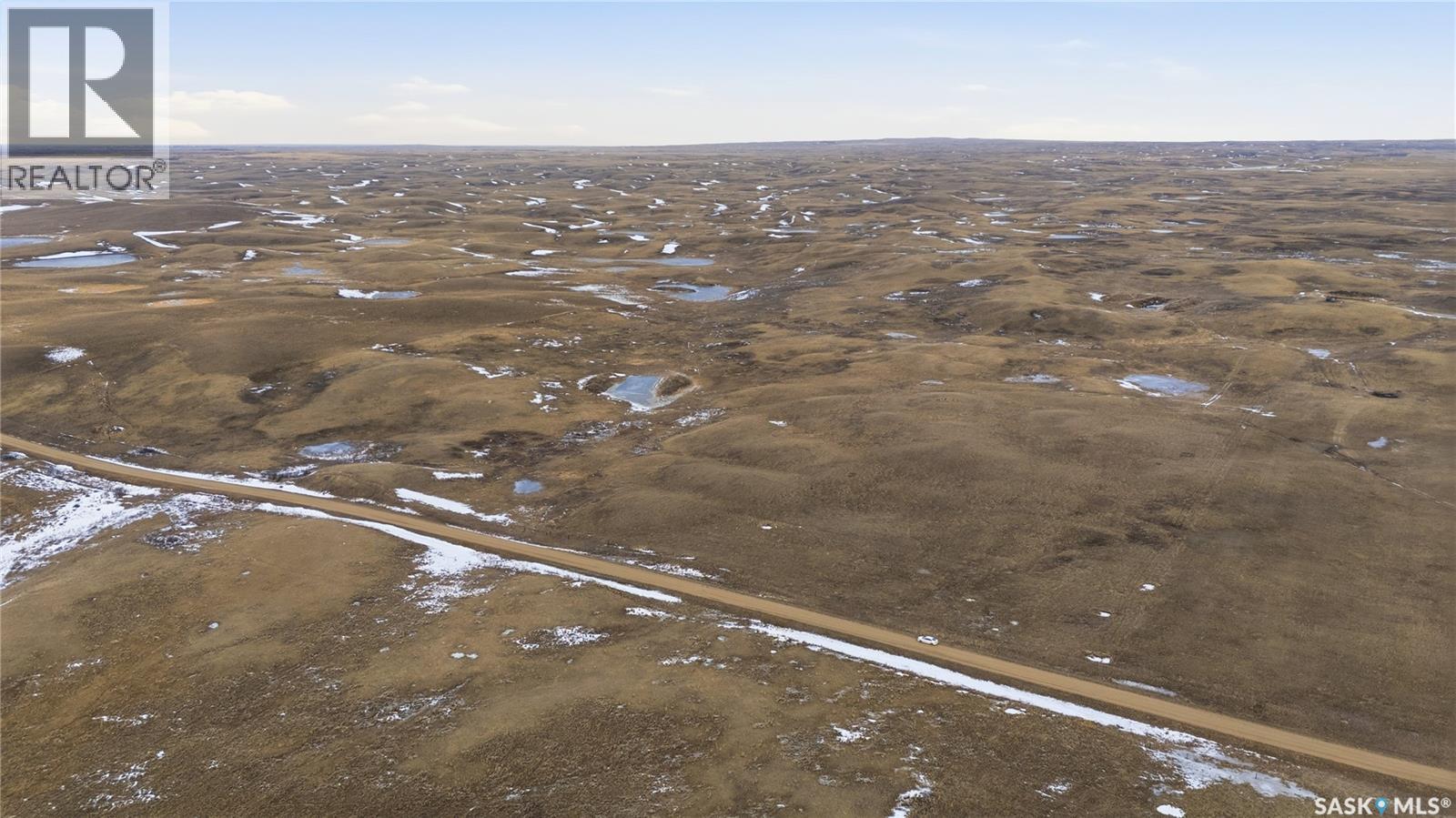 Hallborg Acreage, Chaplin Rm No. 164, Saskatchewan  S0H 0V0 - Photo 51 - SK032011