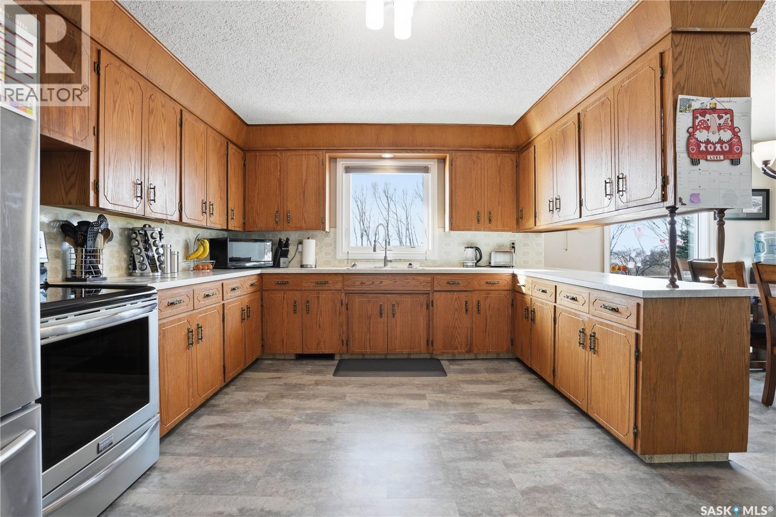 Hallborg Acreage, Chaplin Rm No. 164, Saskatchewan  S0H 0V0 - Photo 6 - SK032011