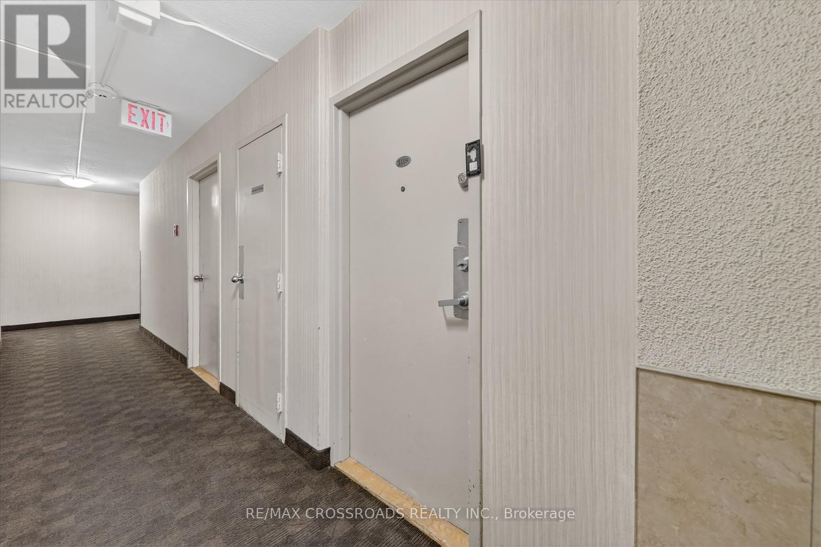 1109 - 1 Massey Square, Toronto, Ontario  M4C 5L4 - Photo 8 - E12802456