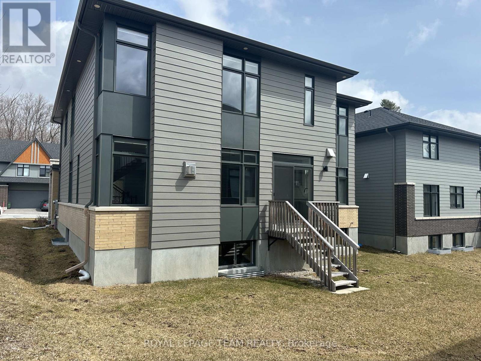 200 Ketchikan Crescent, Ottawa, Ontario  K2T 0S3 - Photo 41 - X12913102