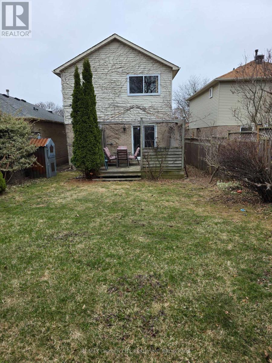 3169 Bartholomew Crescent, Mississauga, Ontario  L5N 3K9 - Photo 38 - W12776514