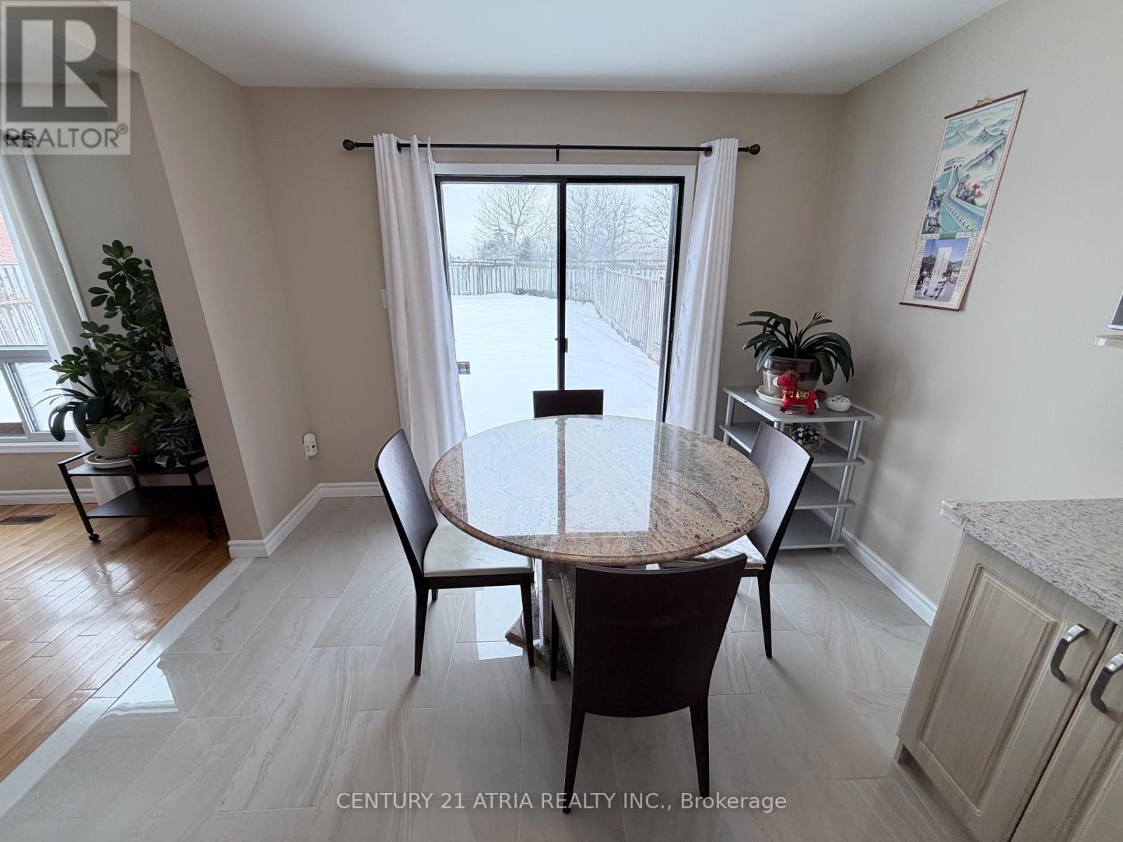 79 Maitland Drive, Markham, Ontario  L3R 4T6 - Photo 10 - N12829468