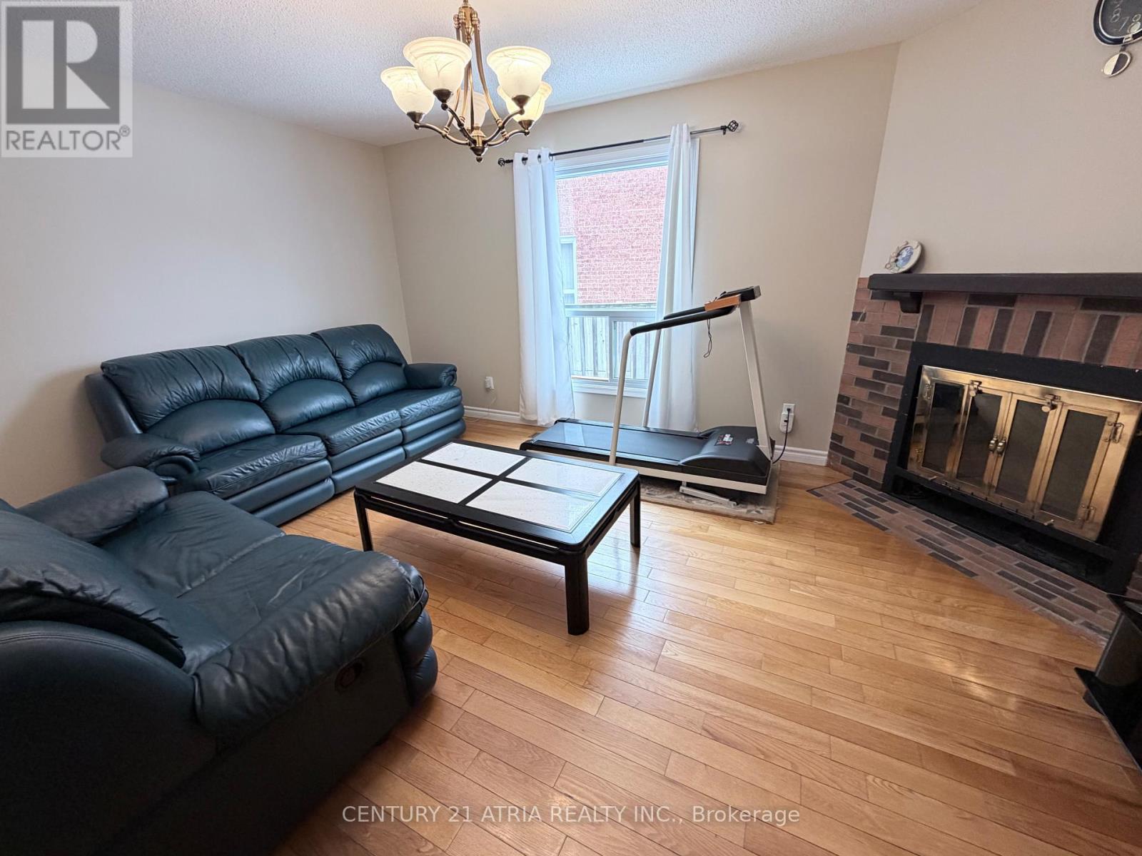 79 Maitland Drive, Markham, Ontario  L3R 4T6 - Photo 11 - N12829468