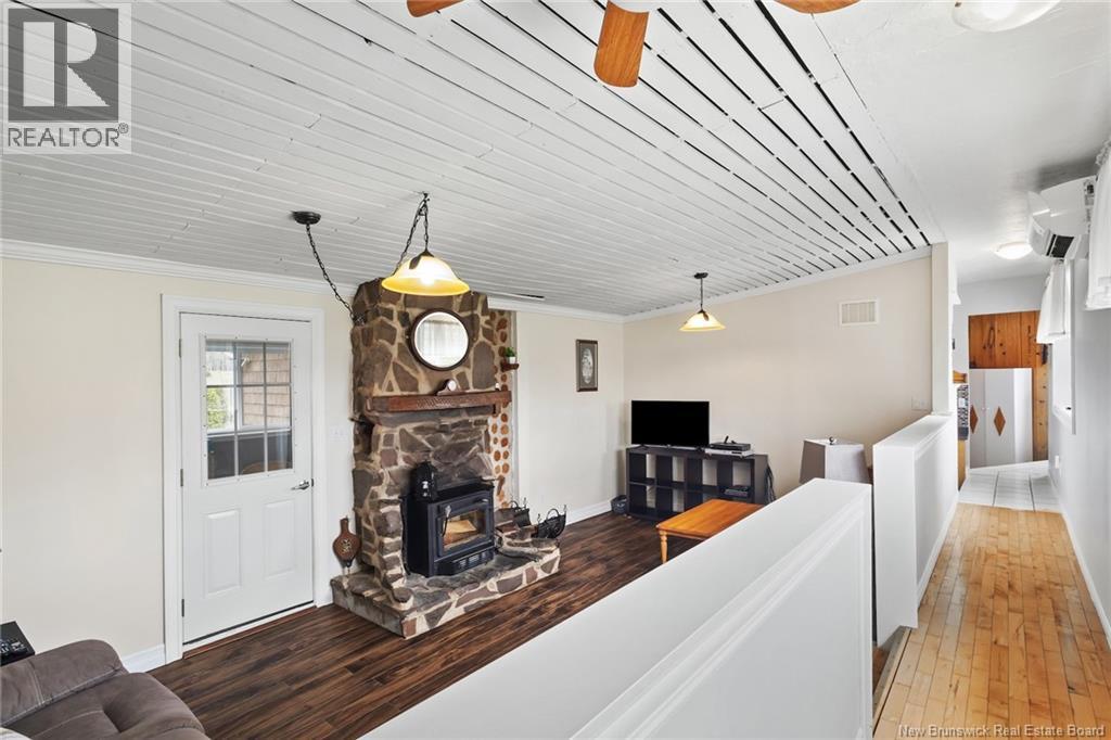 1520 Cox Point Road, Cumberland Bay, New Brunswick  E4A 2Z7 - Photo 17 - NB136610