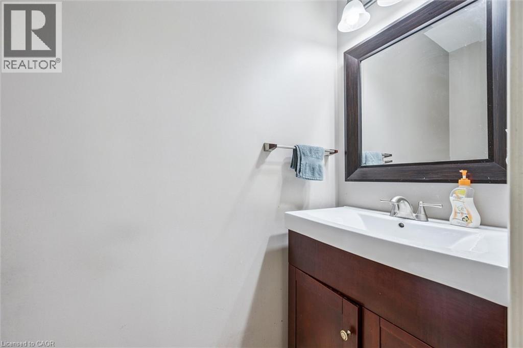 99 Westforest Trail, Kitchener, Ontario  N2N 3B1 - Photo 22 - 40817305