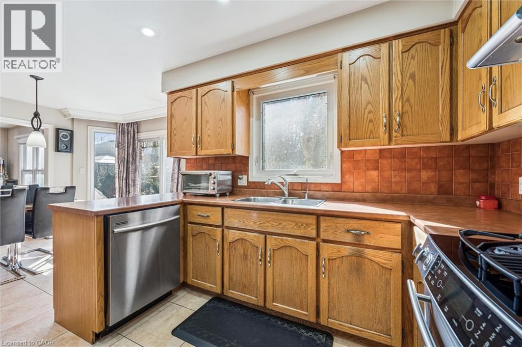 99 Westforest Trail, Kitchener, Ontario  N2N 3B1 - Photo 20 - 40817305