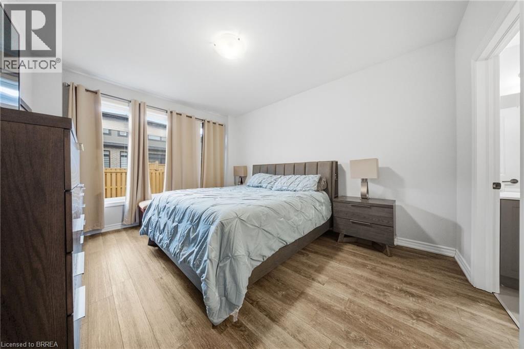 30 Bensley Lane, Hamilton, Ontario  L9C 0E7 - Photo 13 - 40812188