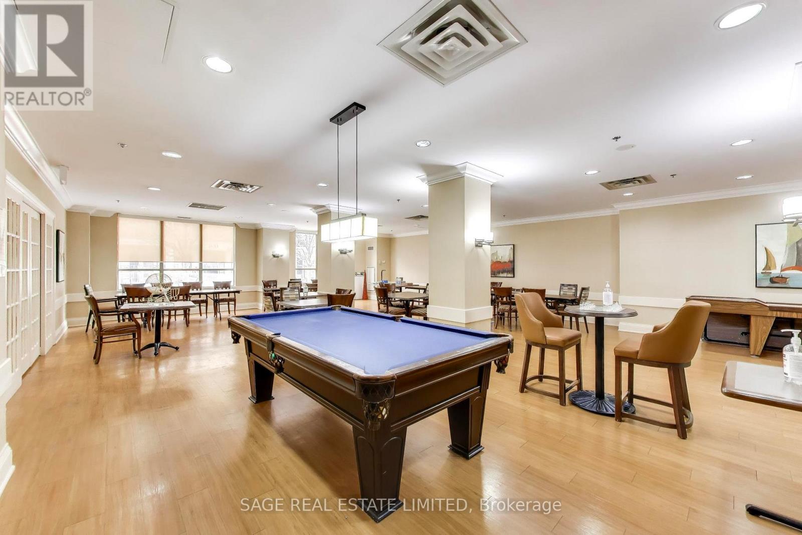 902 - 810 Scollard Court, Mississauga, Ontario  L5V 0A4 - Photo 31 - W12909746