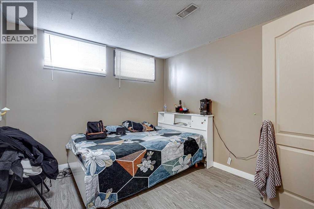 5929 West Park Crescent, Red Deer, Alberta  T4N 1E9 - Photo 18 - A2295991