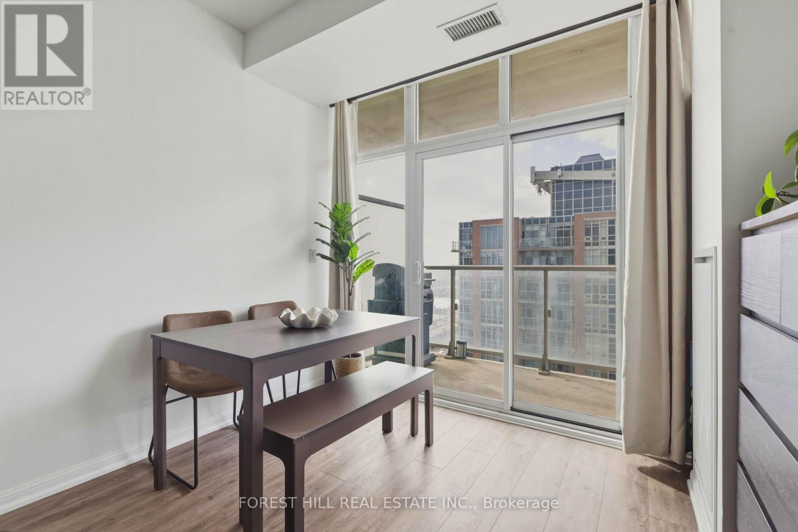 2207 - 75 East Liberty Street, Toronto, Ontario  M6K 3R3 - Photo 10 - C12964230